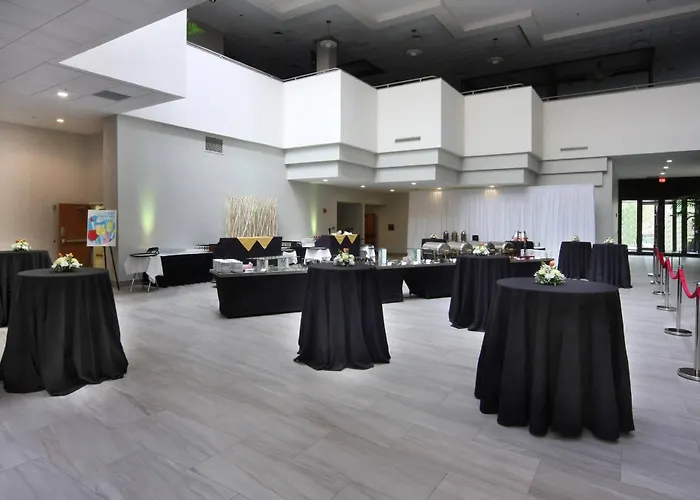 Marriott East Lansing At University Place