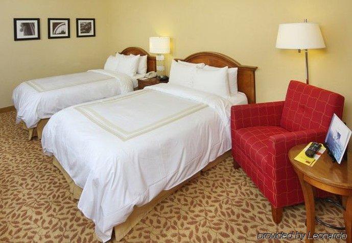 Marriott East At Place 3* Lansing